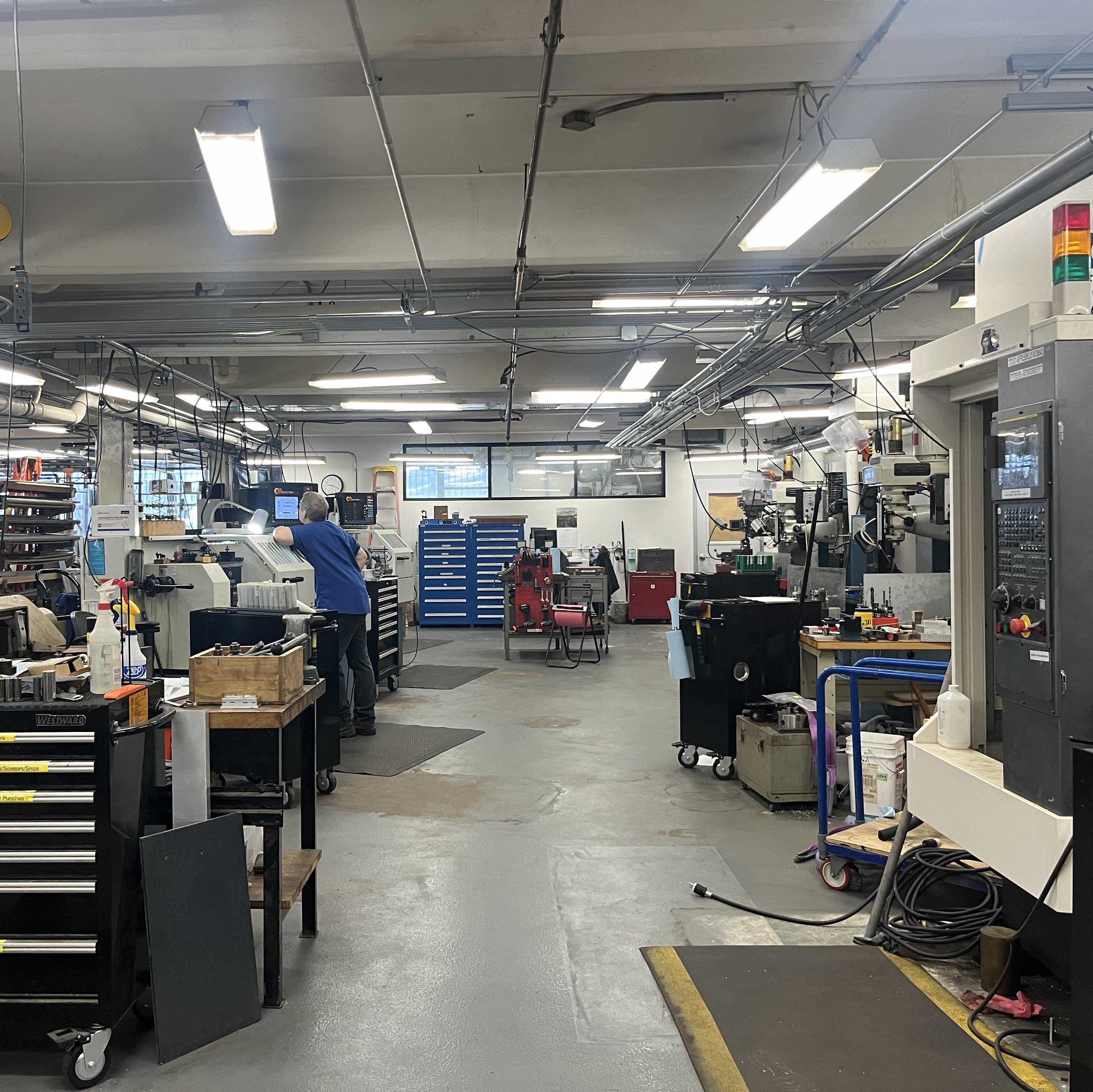 Machine shop workspace image